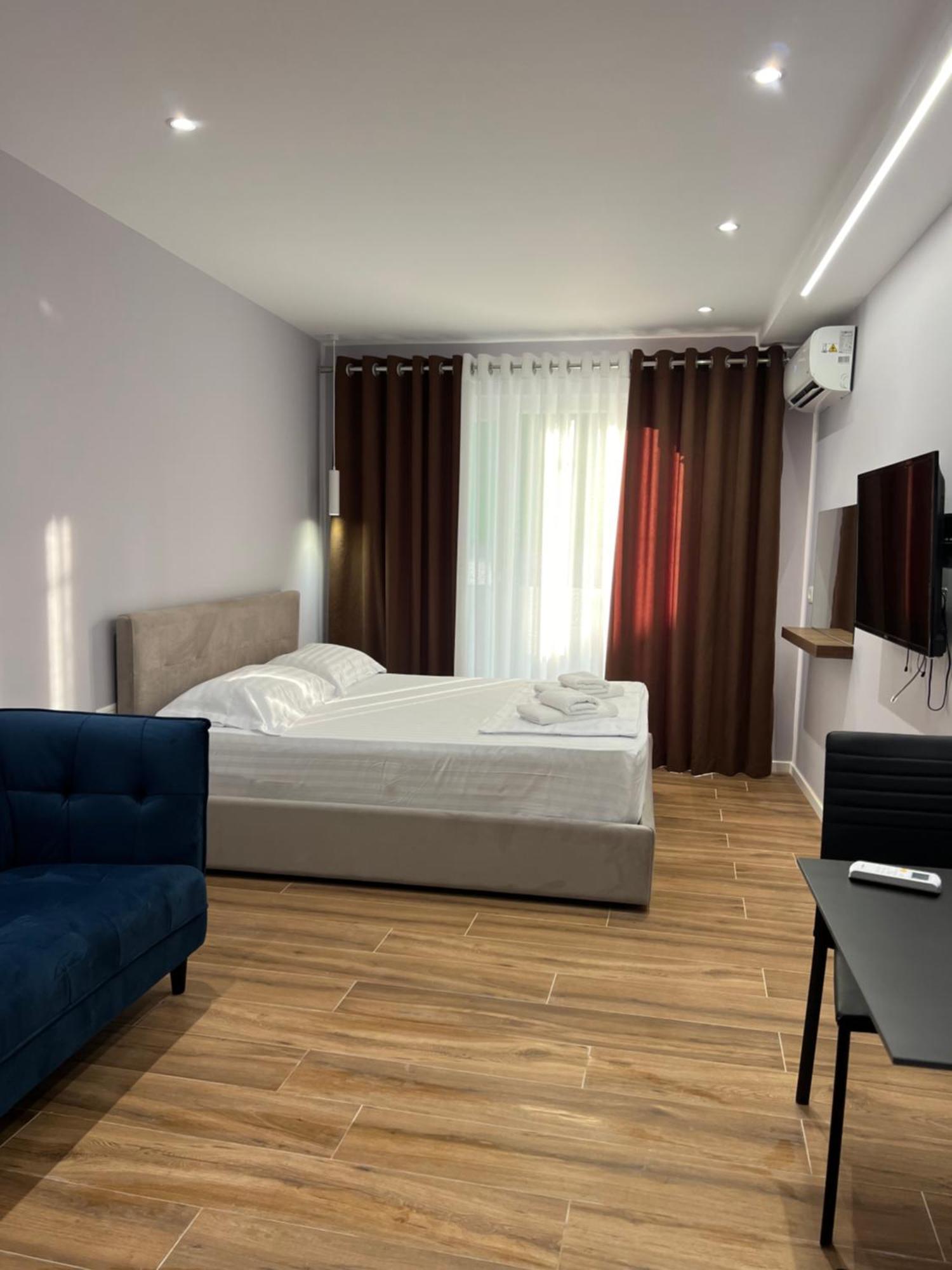 Tirana Central Stay Exterior photo